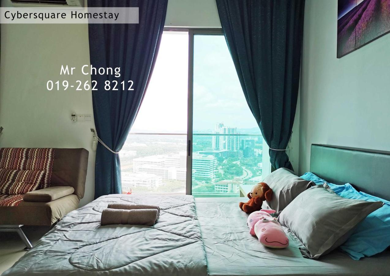 Cybersqaure With Netfilx @10 Min Walking Distance To Mcd Apartment *