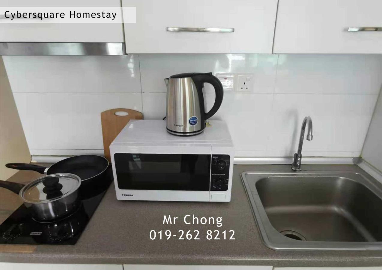 Cybersqaure With Netfilx @10 Min Walking Distance To Mcd Apartment Cyberjaya